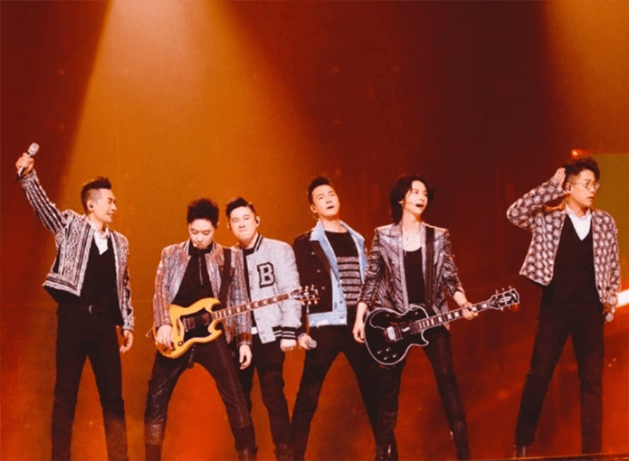 合体|湖南卫视跨年晚会拟邀名单：王一博张艺兴同阵营，TFBOYS最引期待