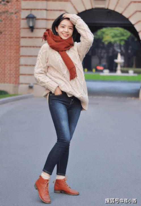 身材 “毛衣＋牛仔裤”今冬最火混搭CP！百搭还保暖，不费力就能变时髦