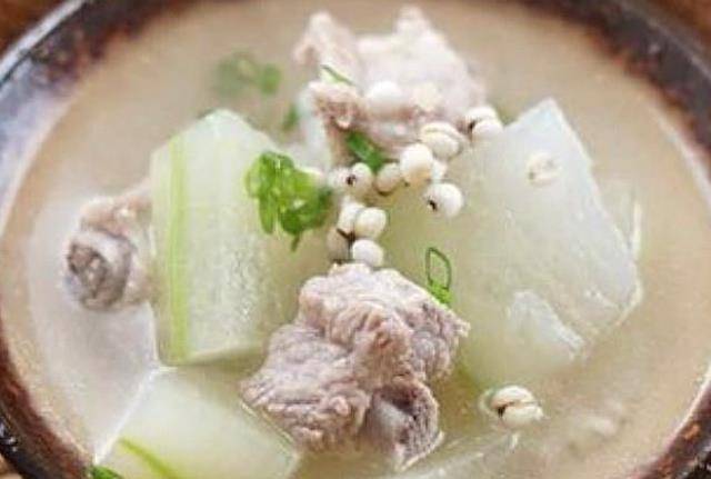 排骨汤怎么炖才能鲜又好吃 554189b913194967b3c614c89a604778.jpeg