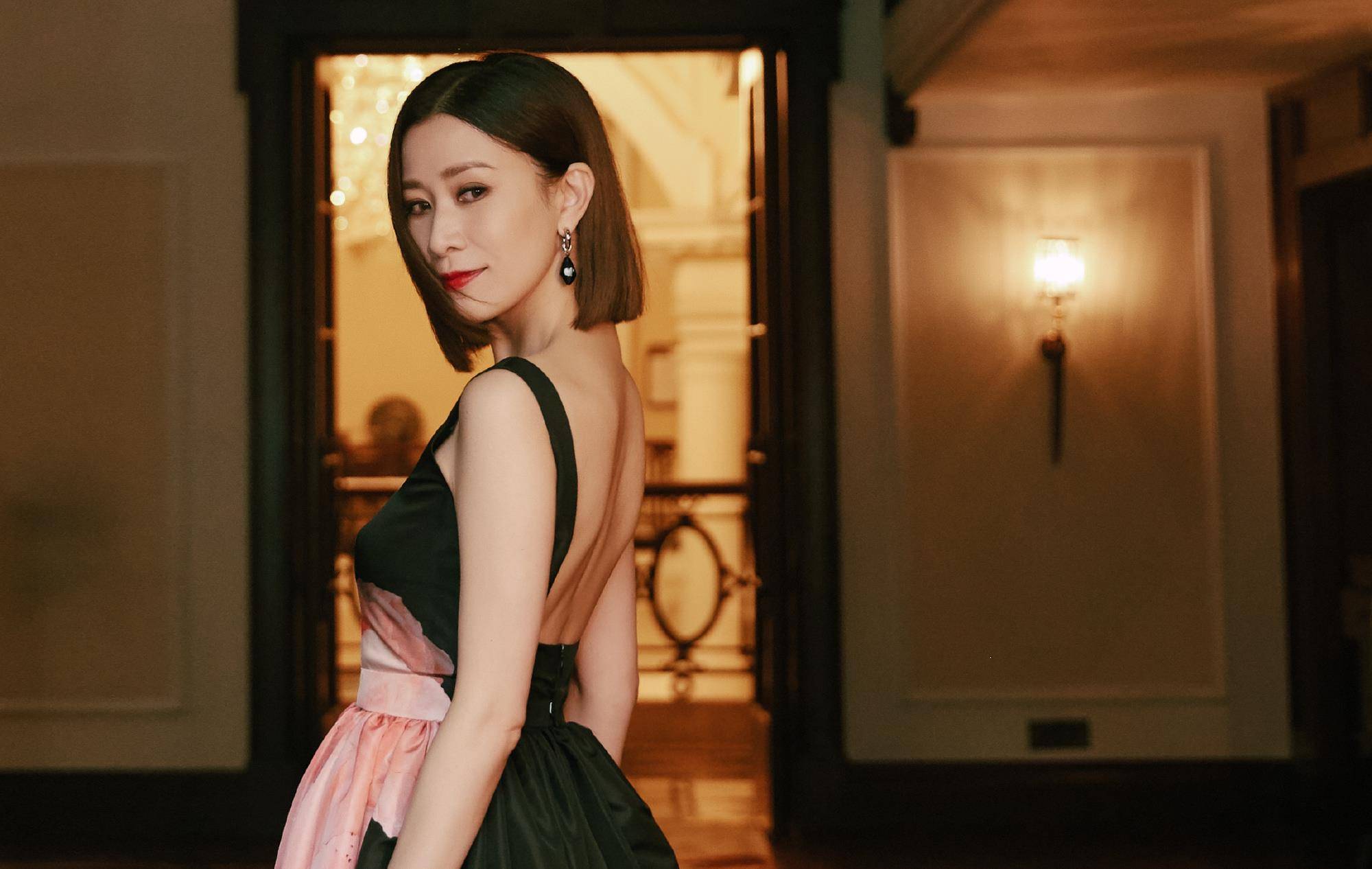 如何评价佘诗曼的长相?_眼睛