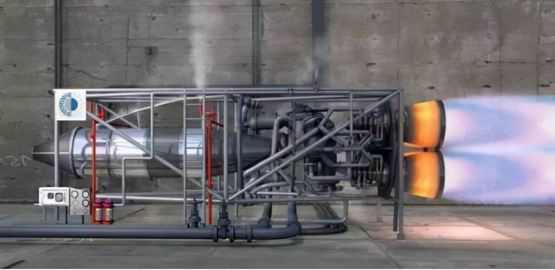 又要携带氧化剂,燃烧室通常是一个有开口的球形,火箭燃料,氧化剂通过