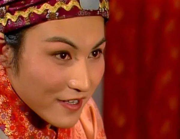 红楼梦2010版演员现状 a95e85af321142ab9cbb7c677bf40807.jpeg