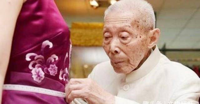 褚宏生 大国工匠褚宏生：做裁缝82年，巩俐张曼玉都是忠粉，今已成绝唱