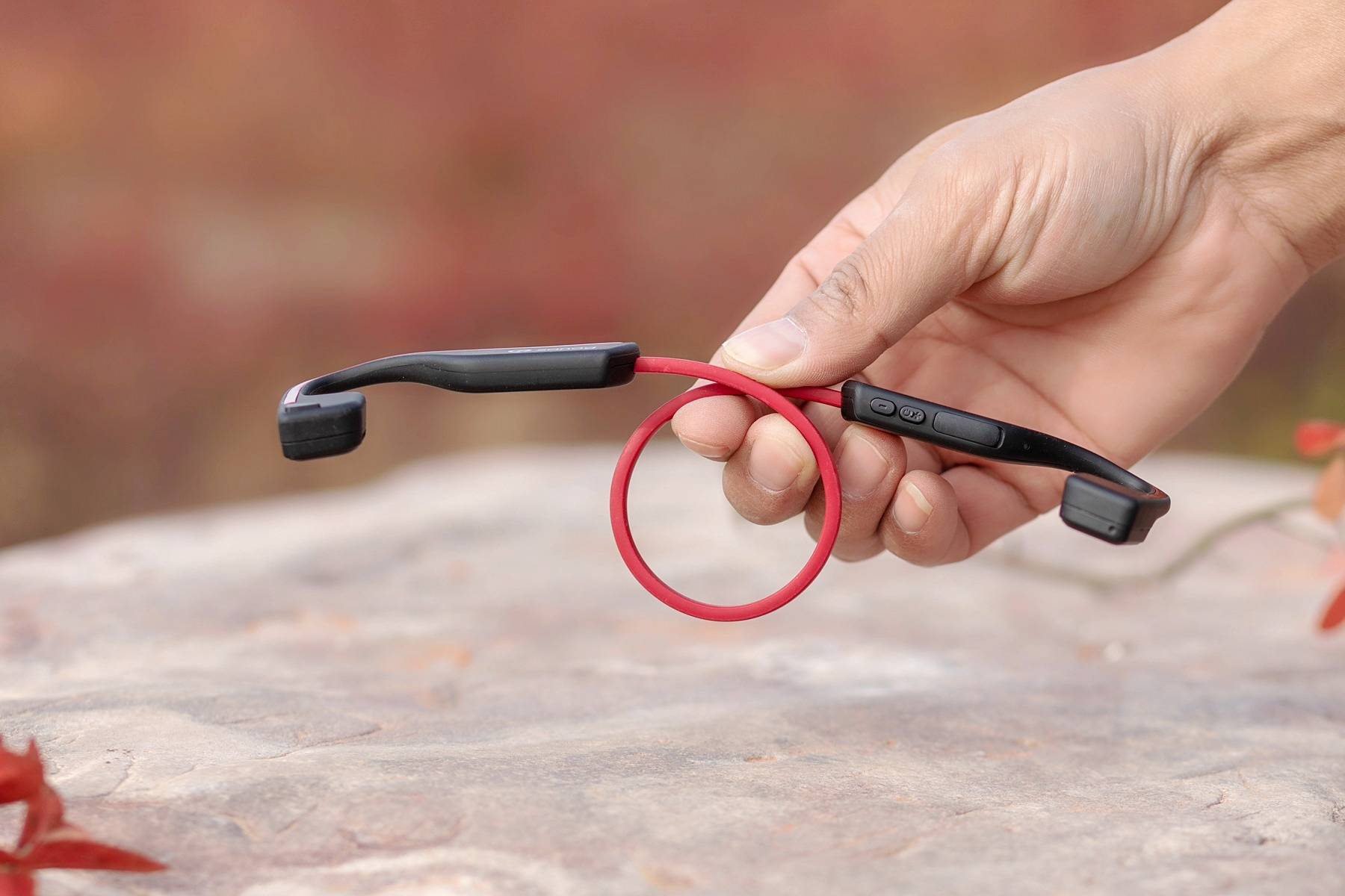 解放双耳、放下手机,Sanag A11S秘境寒鸦气传导耳机体验