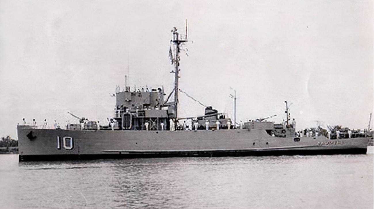 按照我军传统,以第一门样炮出厂时间命名为1966年式双联装57mm舰炮