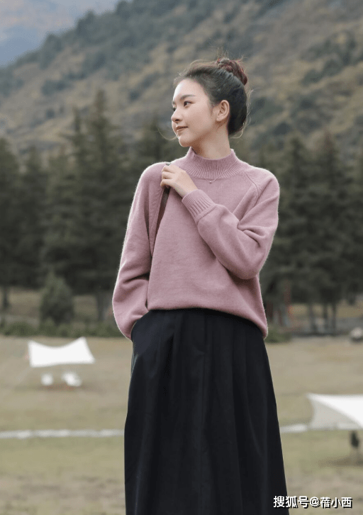 设计 冬季穿搭还是“毛衣”赢了，买基础款就够，懂搭配照样赢得好气质