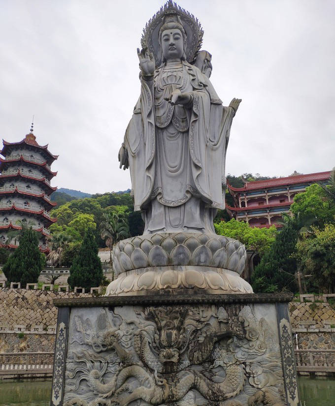 长乐蒲兰寺石雕四面观音菩萨像样式欣赏_观世音_寺庙_众生