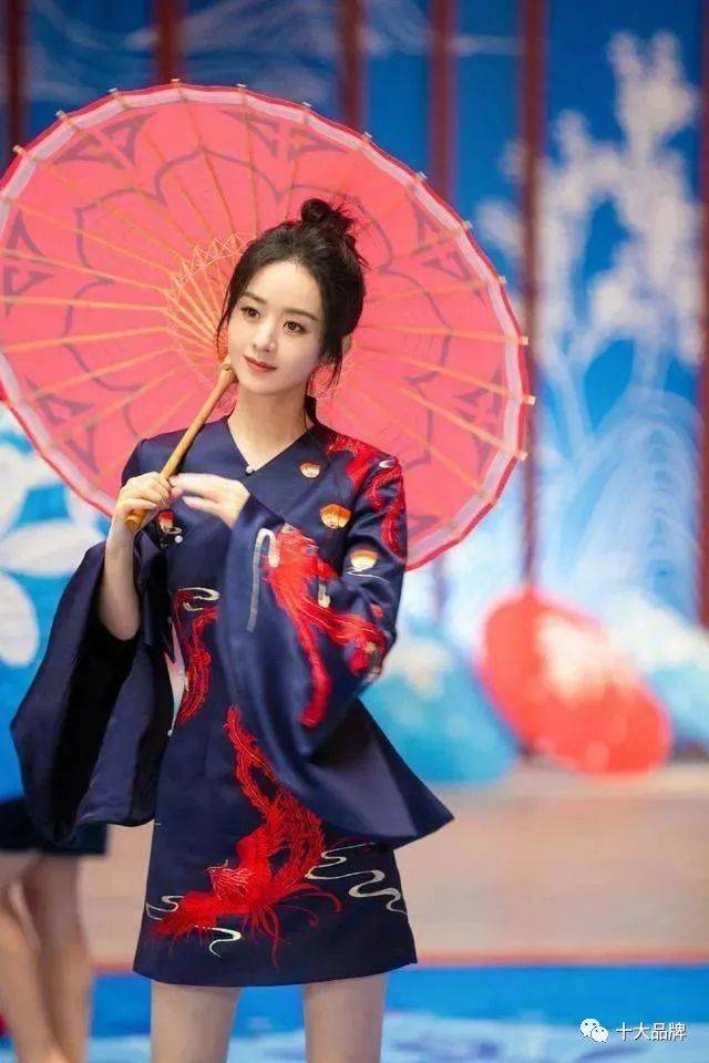 赵丽颖 女生永远可以相信旗袍 这些穿旗袍的女星?哪个最符合你的审美?