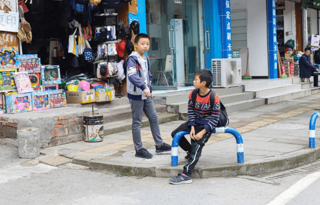 家长|这项服务在中小学将不复存在，教育部已下发通知，学生表示不理解