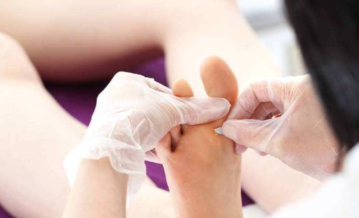 症状|糖尿病患者出现5个症状，警惕一个并发症，否则后悔也来不及！