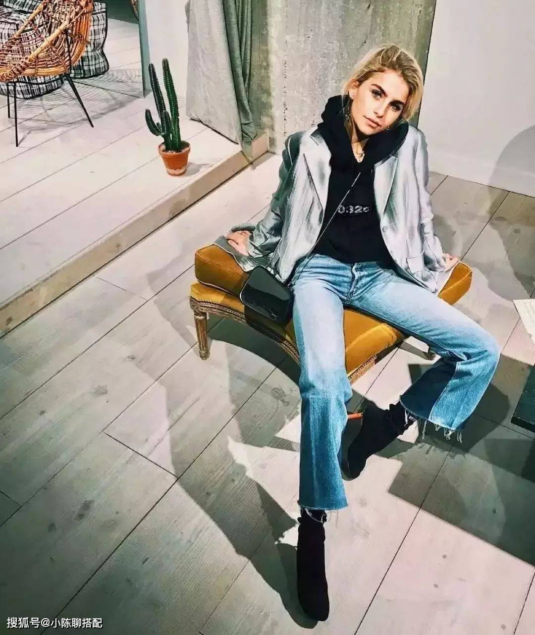 卫衣 有品位的40+女性,都在穿这“2件内搭”,微胖女性可以照着穿