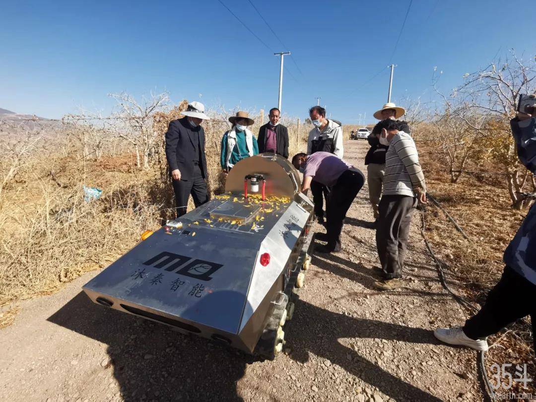 天使輪獲甲子啟航投資近千萬元，沐秦智能如何打磨農用無人車這把「榔頭」 科技 第3張