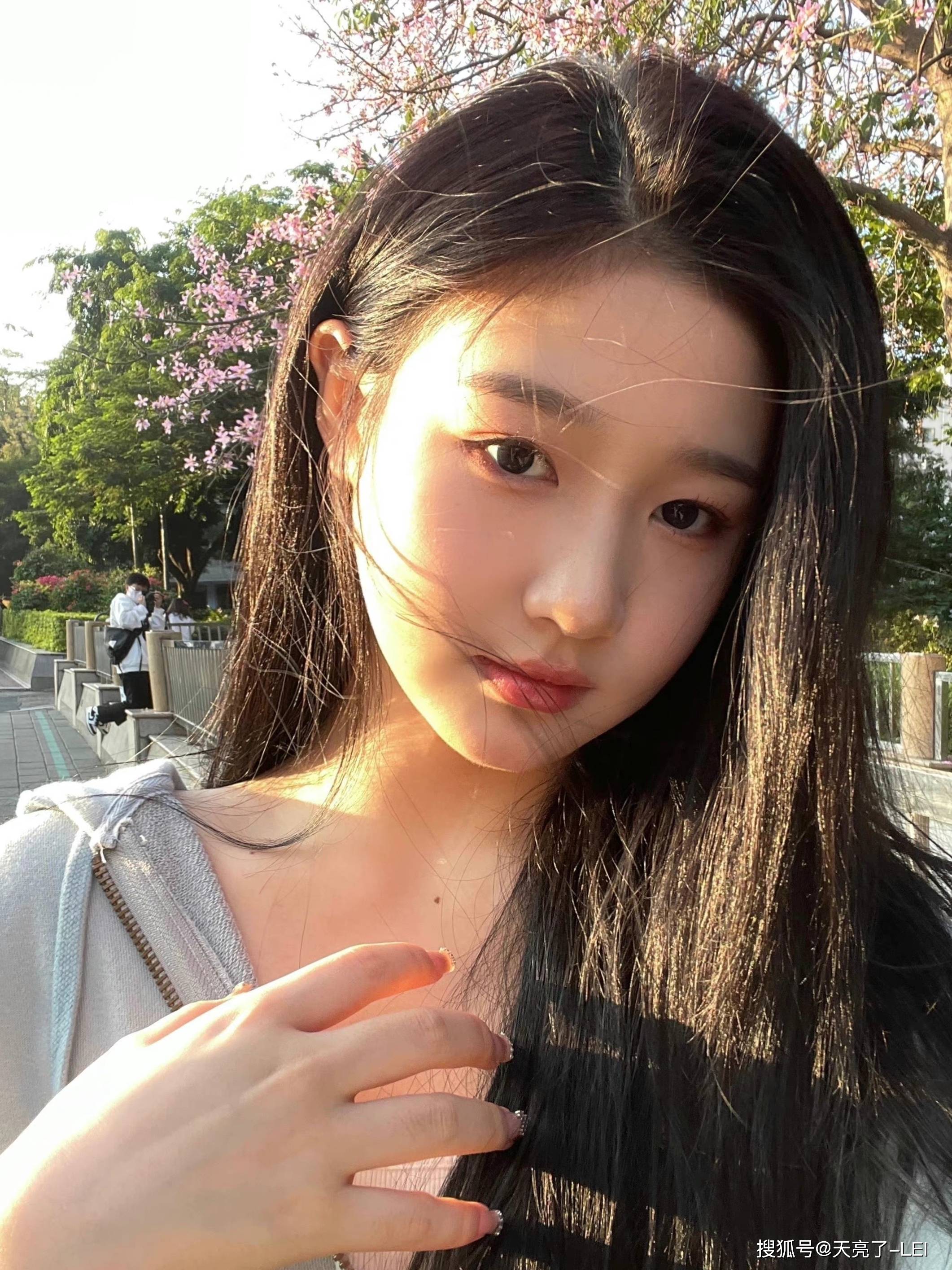 原创一个女孩意外的怀孕最终结果是因为男方父母态度不好最终选择了