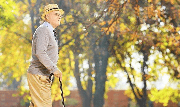 丁香|胃不好,往往有3“坏习惯”,3件事坚持做,胃可能会“感激”你
