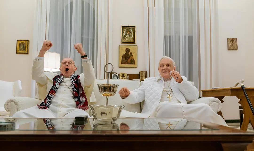 教宗|严肃中带着幽默的宗教题材传记电影《教宗的承继》