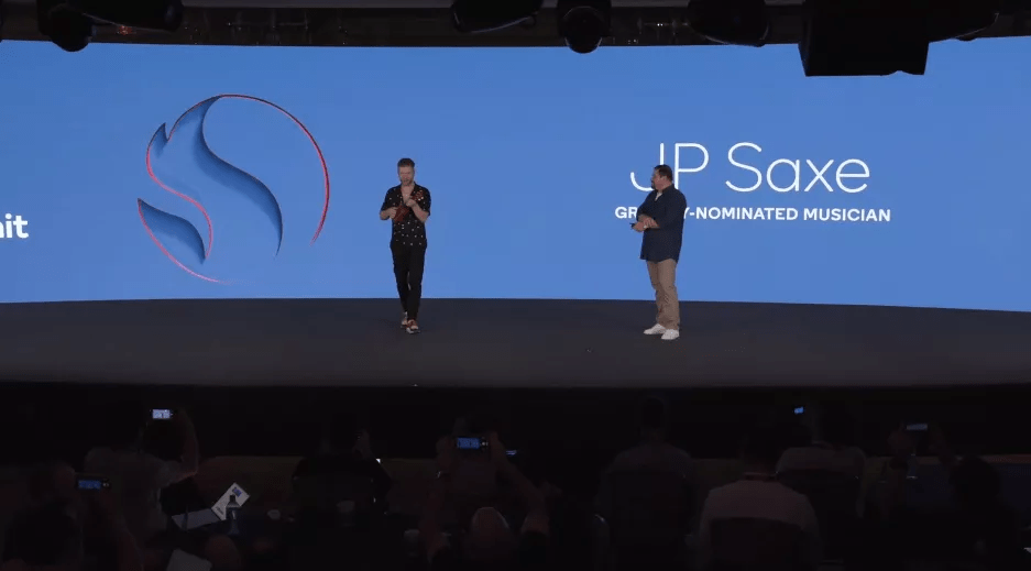 全新命名、高通首款4nm、小米12全球首发，骁龙8 Gen1实拍图来了