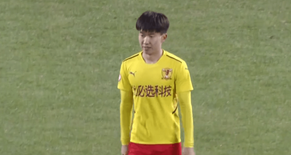 沈陽(yáng)|2比1！前國(guó)腳補(bǔ)時(shí)絕殺，李毅帶隊(duì)拿關(guān)鍵3分，沖前8有戲，附積分榜