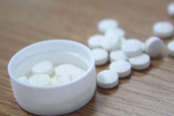 肾脏|39岁男子查出肾衰竭,与什么有关?肾病来临前,有哪些信号?