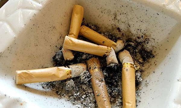 降低|40岁后，身上满足4个特点的人，可能会招慢阻肺“惦记”