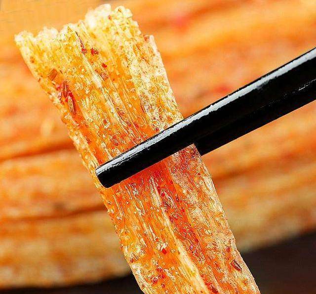 食品|18岁女孩查出胆结石?医生检查后发现,跟常吃这几种零食有关