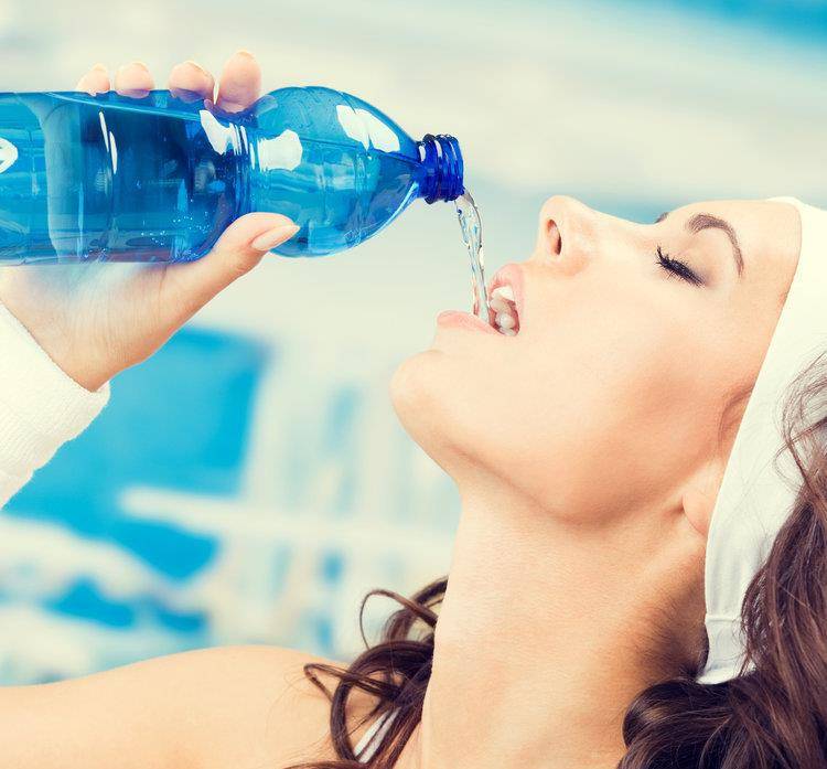 小伙|24岁小伙一天健身6小时，导致肾损伤！是运动的“锅”？