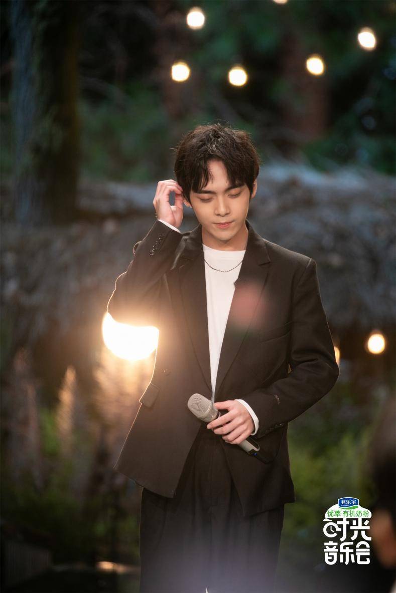 谭咏麟|《时光音乐会》第六期同步音频上线酷狗，网友表示这回忆杀绝了！