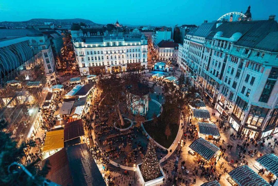 欧洲城市最受欢迎的圣诞集市榜单：布达佩斯名列前三！
