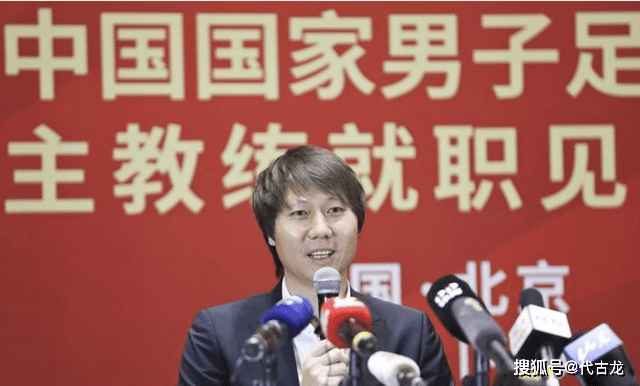 评论|李铁下课成现实！争议微博评论突破2.7万，球迷：剃光头吧
