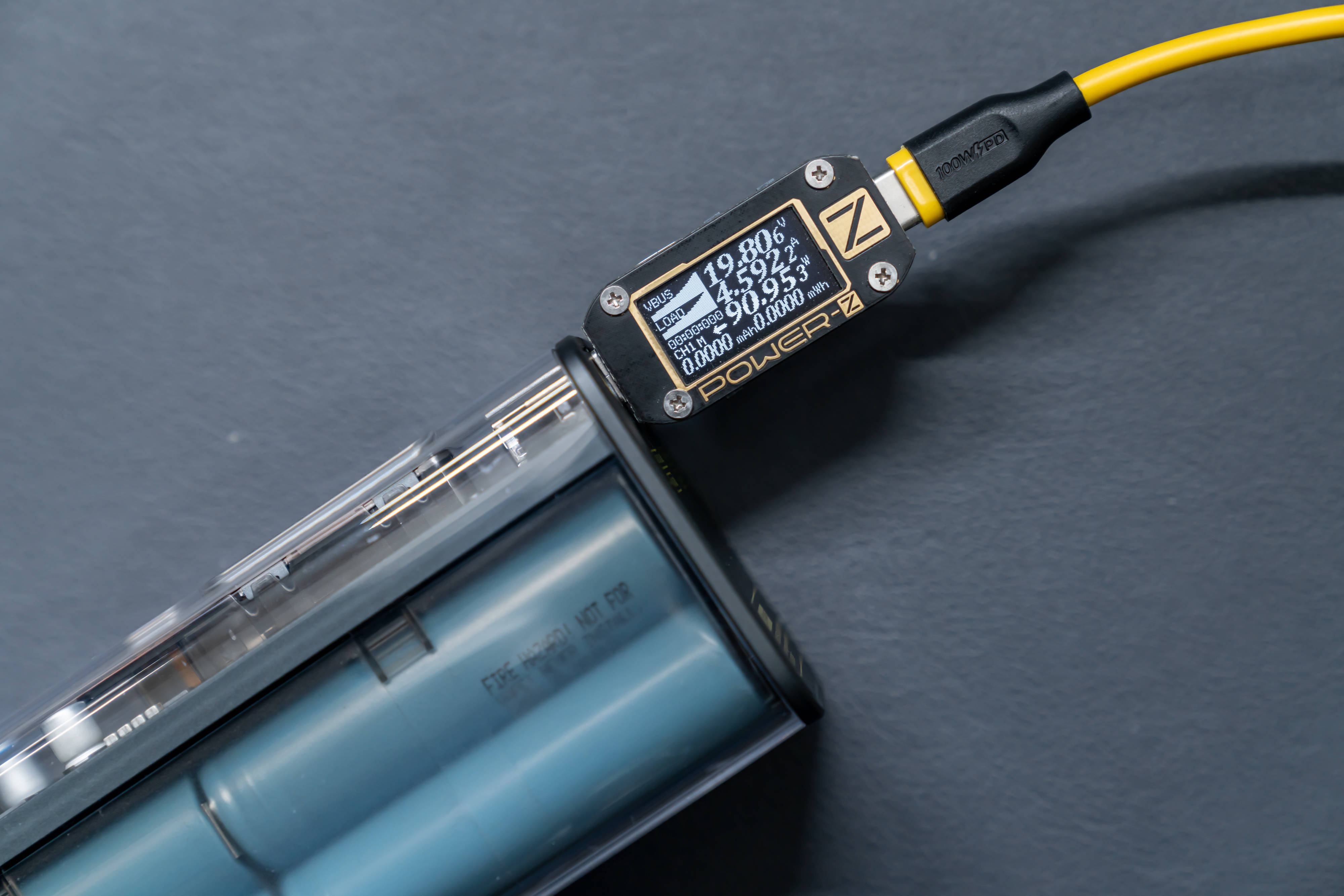 MacBook Pro 2021 有哪些好看实用的软件和配件，我来告诉你