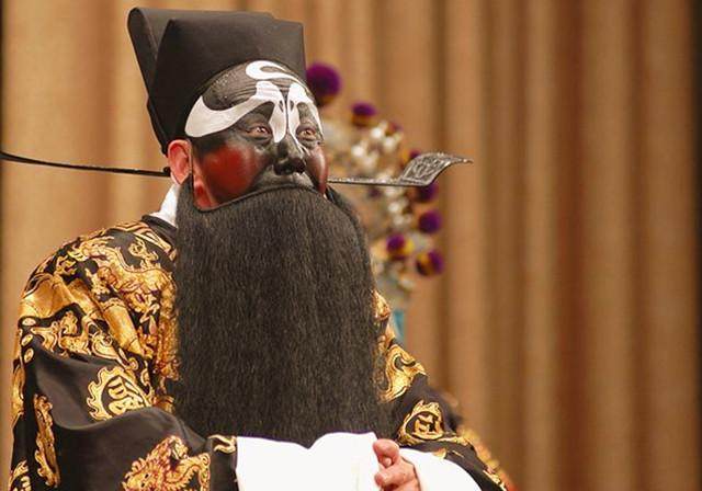 包青天_月牙_历史