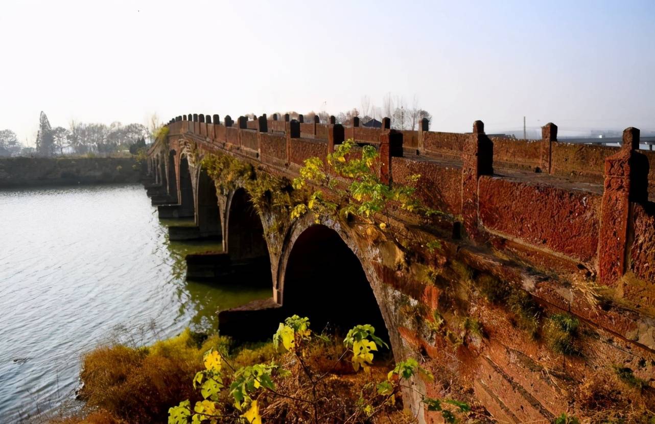 原创南京现存最大的一座石拱桥由明代书生花5年时间建成你去过吗