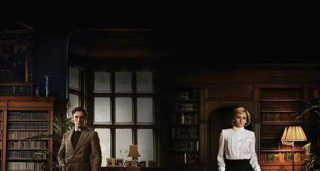 漂亮|《斯宾塞》上映,人间扳手克里斯汀身材诱惑,“维纳斯的酒窝”也太醉人了