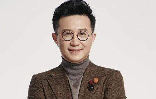 原创现实版的克拉恋人沈东军的倒台让唐嫣的资源一落千丈