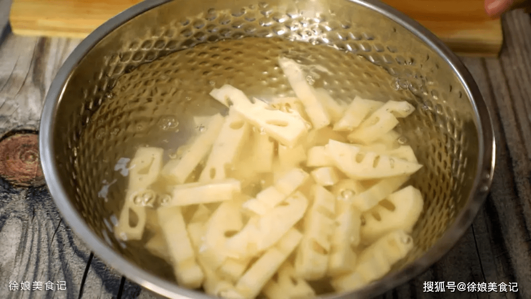 aaee3f4c43a34f90800e71337acff82c.png