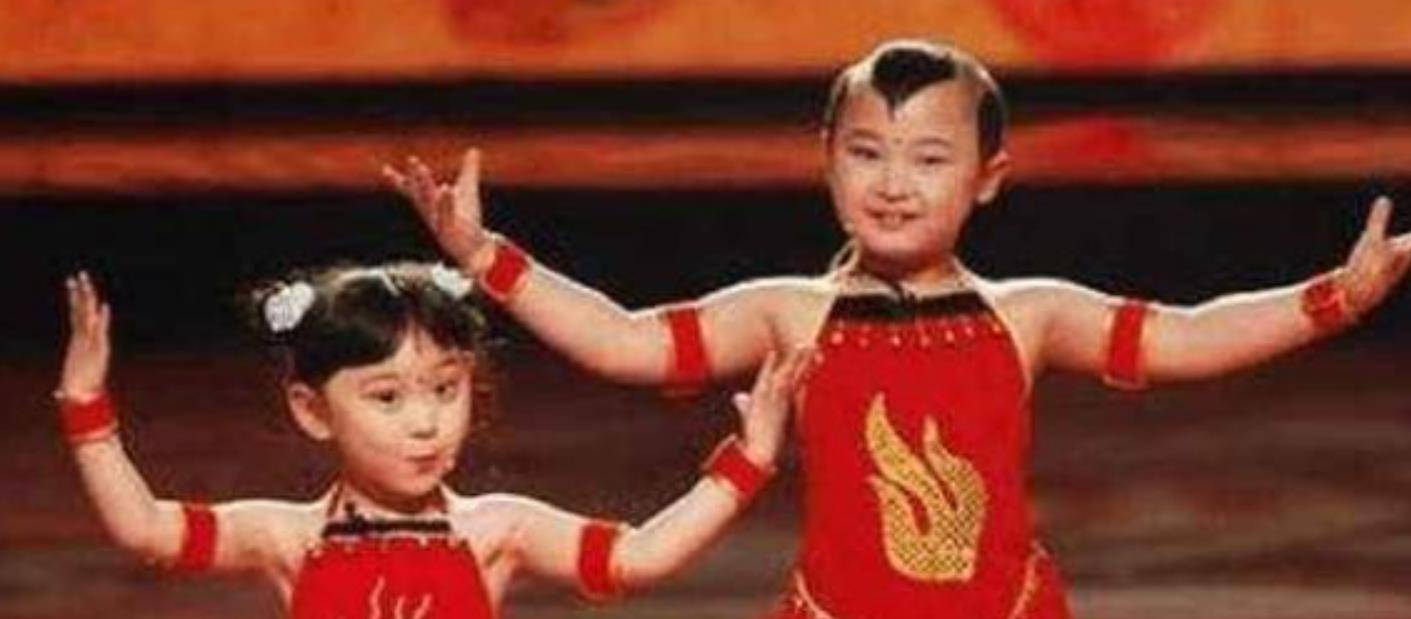 治疗|6岁上春晚8岁去世，父母的“摇钱树”，邓鸣贺的悲剧该由谁买单？