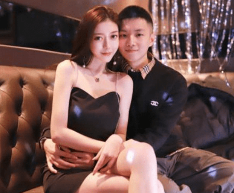 女友|揭秘新科冠军：赵心童去年与女友分手，头号“赵吹”是奥沙利文！