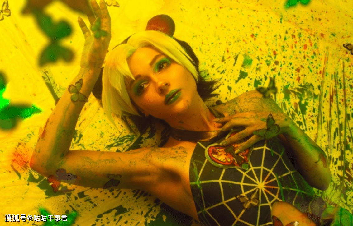 外国妹子cos空条徐伦,超高颜值很还原,风格如同动画_石之海_效果_人气