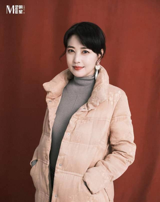 原创周海媚生日写真发布不给人生设限的她没有辜负岁月的热爱