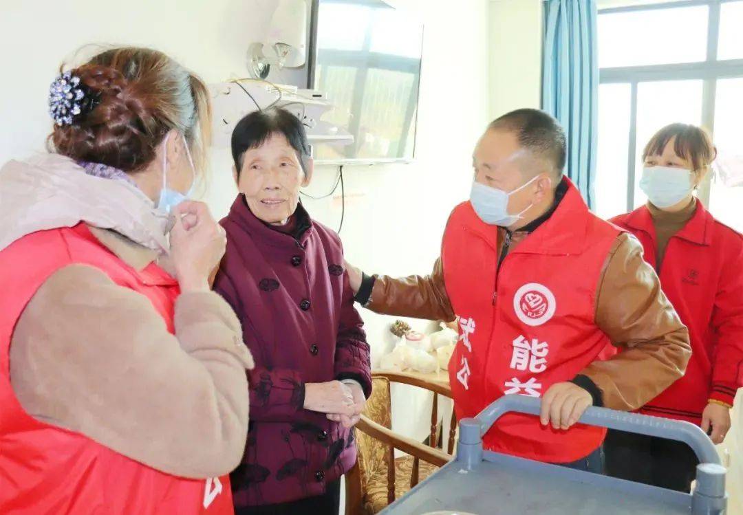 发型|瑞金：早餐含情暖心 义剪有型上头