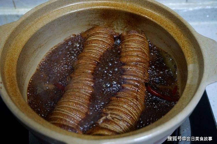 在家怎么做豆皮蘸料 3234e145e6be4fb6a924a5cba071716e.jpeg