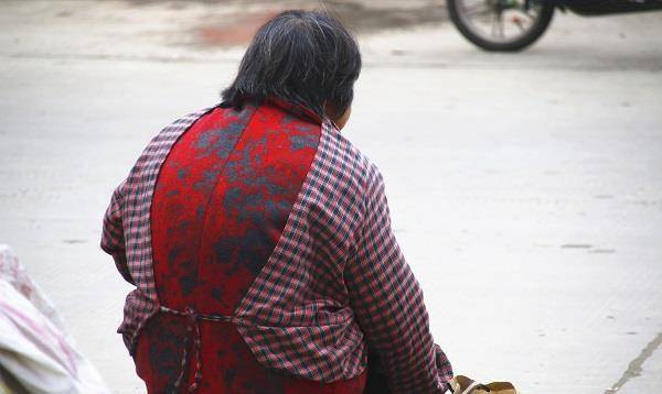 50岁男人吃什么补钙最好 b001be03813c46eaa0374b0d8946c998.jpeg