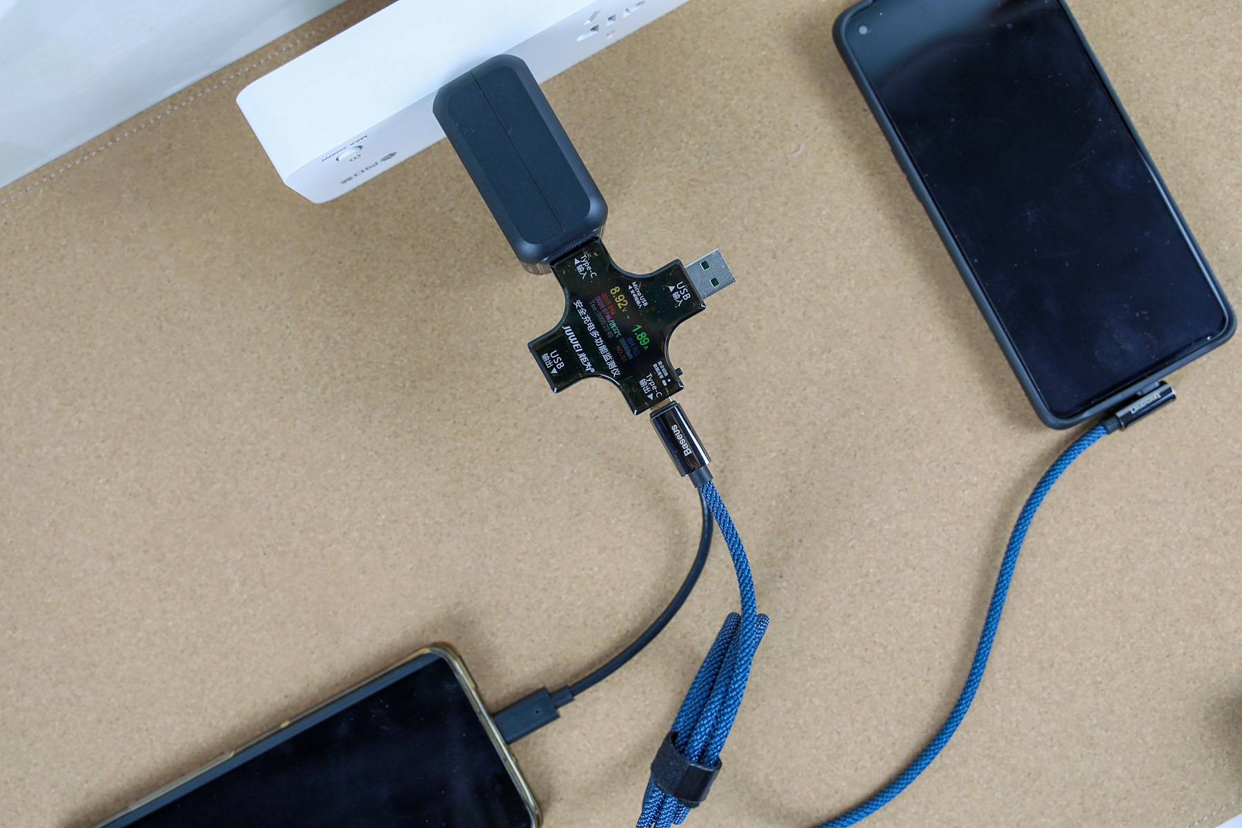 双USB-C智能快充,Aohi Magcube 100W氮化镓快充体验