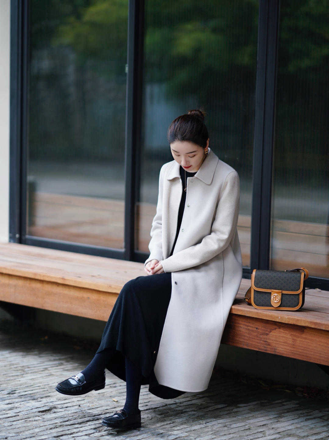 颜色 冬天穿大衣不要将就，试试这几款，简约利落又高级，照着穿准没错