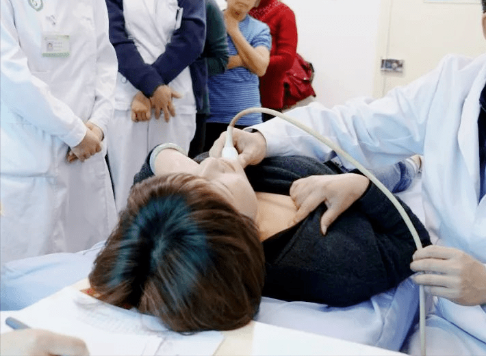 体检|30岁查出甲状腺结节，半年康复，王克珍主任：此方式治的借鉴