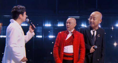 陈小春|《我们的滚烫人生》海报出炉，陈小春稳居C位，5位哥哥加盟引期待