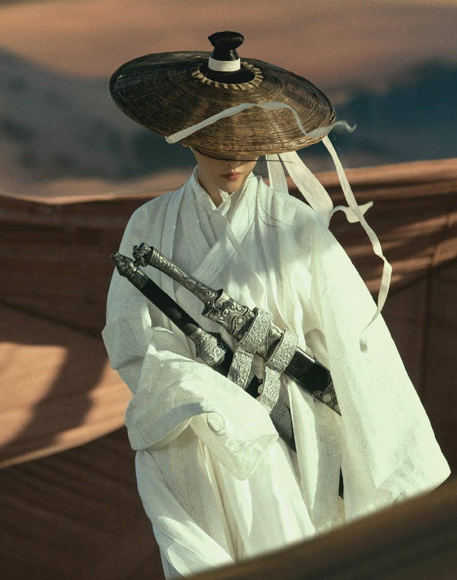 徐凤年|《雪中悍刀行》：在剧照里大出风头的演员，遇到央视镜头就变了？