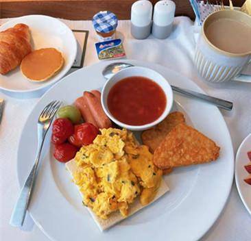 角色|看张馨予晒减肥餐,为了新角色,这也太下本了,怪不得那么瘦