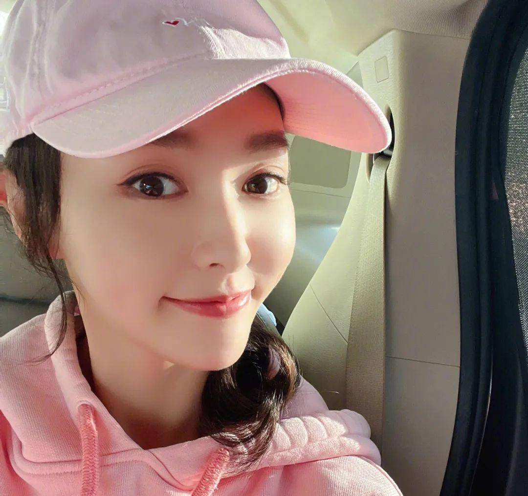 稻草|辣目洋子也是有后台的人，她背后的人在给她内定今年春晚的名额？