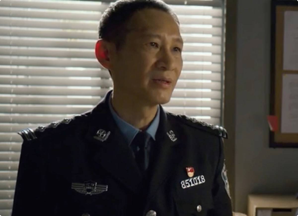 虽然说两人出演的都是配角,但通过《琅琊榜》,《扫黑风暴》等爆款作的