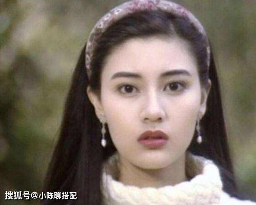 脸部40岁前吃亏，40岁后吃香的脸长啥样？这2点让女人越老越显嫩